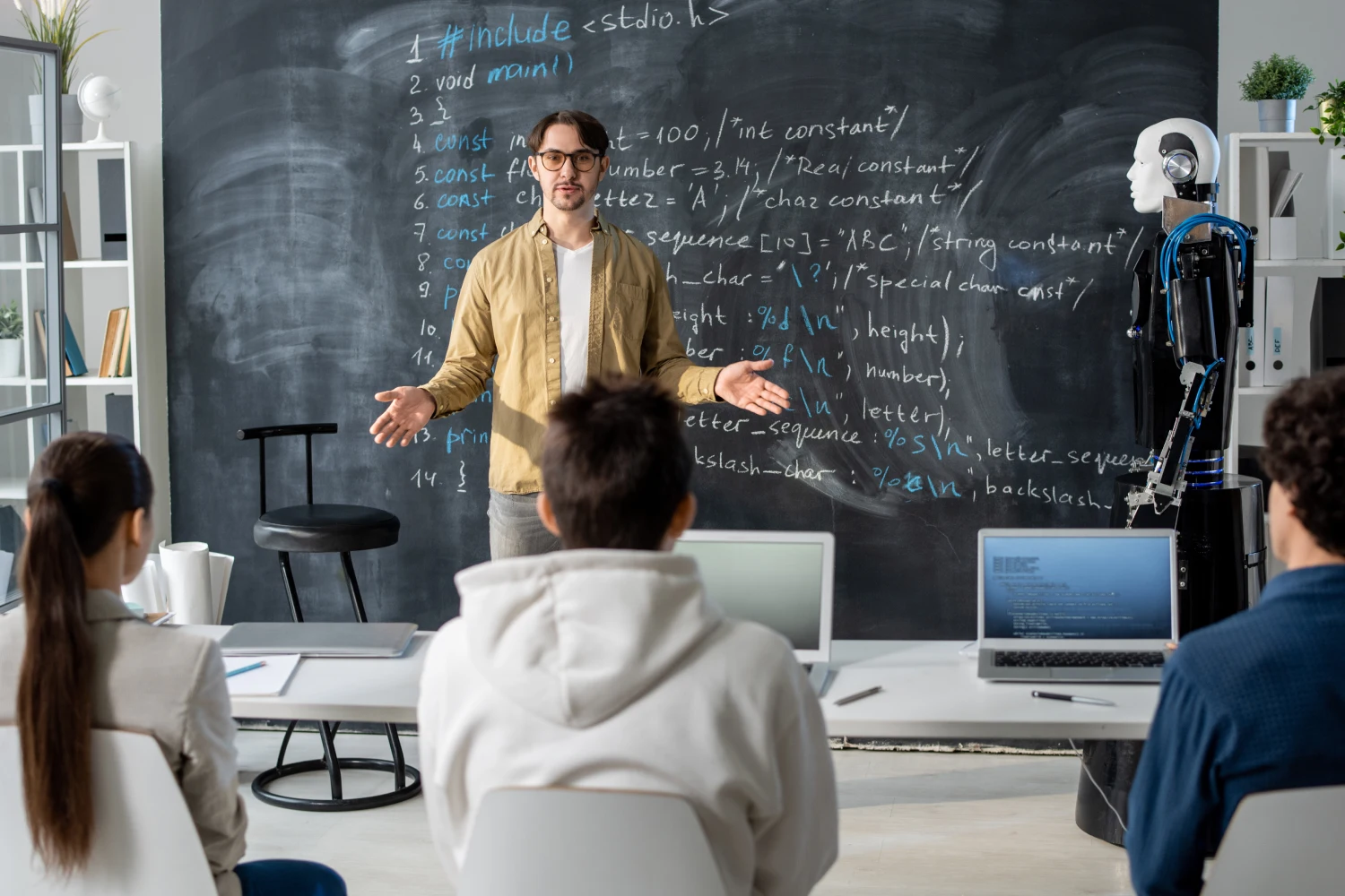 The Real Benefits of AI for Students During Study